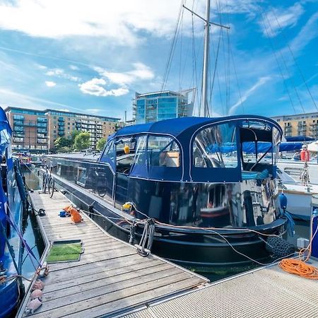 Luxurious Houseboat Near Canary Wharf In London Kültér fotó